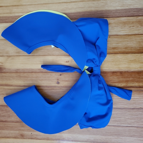 Beautiful bikini top - Picture 2 of 3